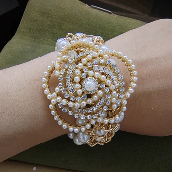 Luxusné, Ručne Vyrábané Elastické Crystal Pearl Camellia Kvetinový Náramok Šperky Pre Ženy Strany Darček