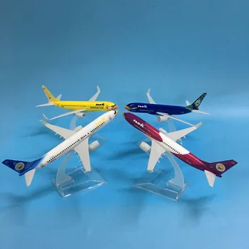 16 cm Zliatiny Kovov Thai NOK B737 Vzduchu Airlines a Boeing 737 Dýchacích ciest Rovine Model l w Stand Lietadla Darček Žltá/Modrá/Fialová