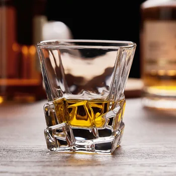 Moderný Európsky Štýl Aurora Svetlé staromódnym Whisky Sklo 3D Reliéf Whisky Poháre Vodky Víno Pohár Koktail Hrnček Pivo-sklo