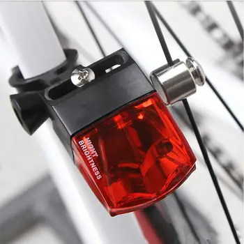 Požičovňa bicyklov Magnetické Indukčné Chvost Zadné Svetlo na Bicykli Nepremokavé Varovanie Lampa Cyklistické Doplnky, Náhradné Diely, veľkoobchod